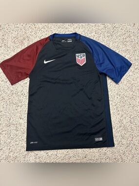 Nike 2016 USA Soccer USMNT Team Black Away Jersey Kit Mens Medium Copa America